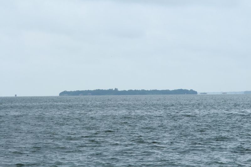 Pathiramanal Island